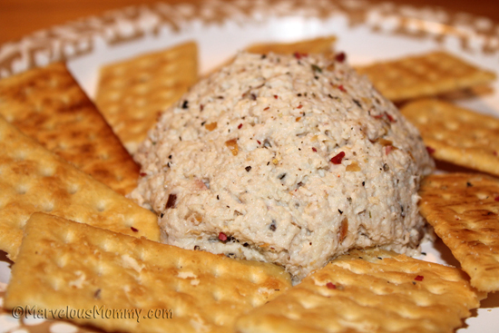 Chicken Salad and Crackers 